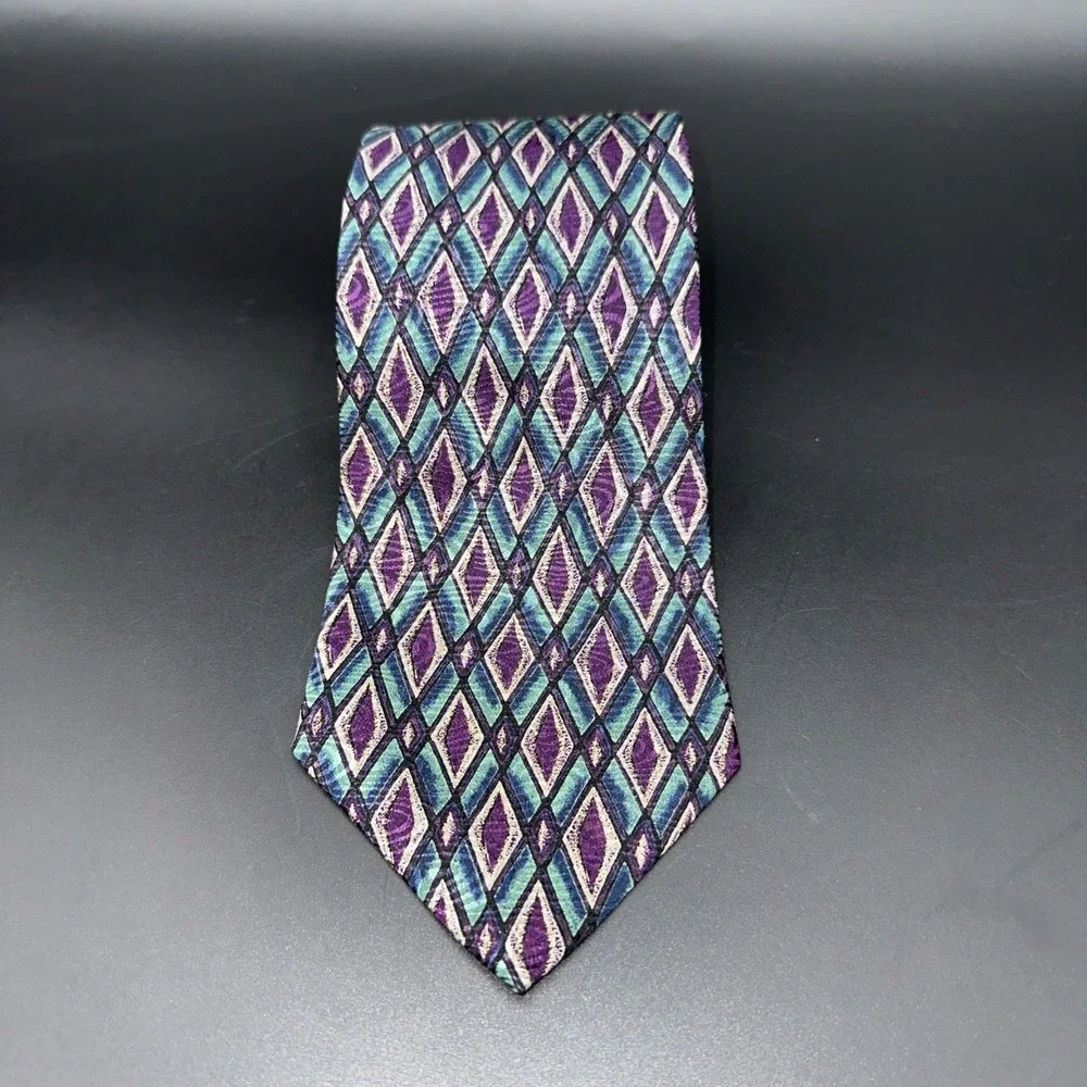 Vtg Gitman Bros Silk Multi Color Geometric USA Made Tie Mens 56